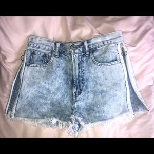 high rise zipper denim shorts